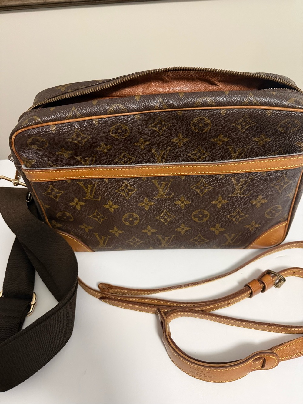 Louis Vuitton Monogram Canvas Trocodero